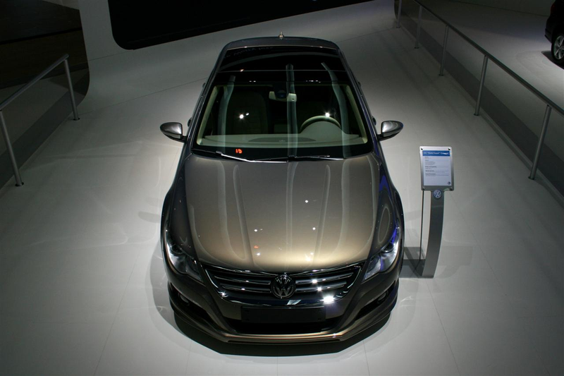 Illustration for article titled VW Passat CC Gold Coast Concept: Incredibly Sexy